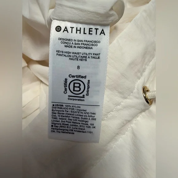 NWT Athleta+Alicia Keyes off White gauze Cargo Pants with and Elastic Cuffs 8